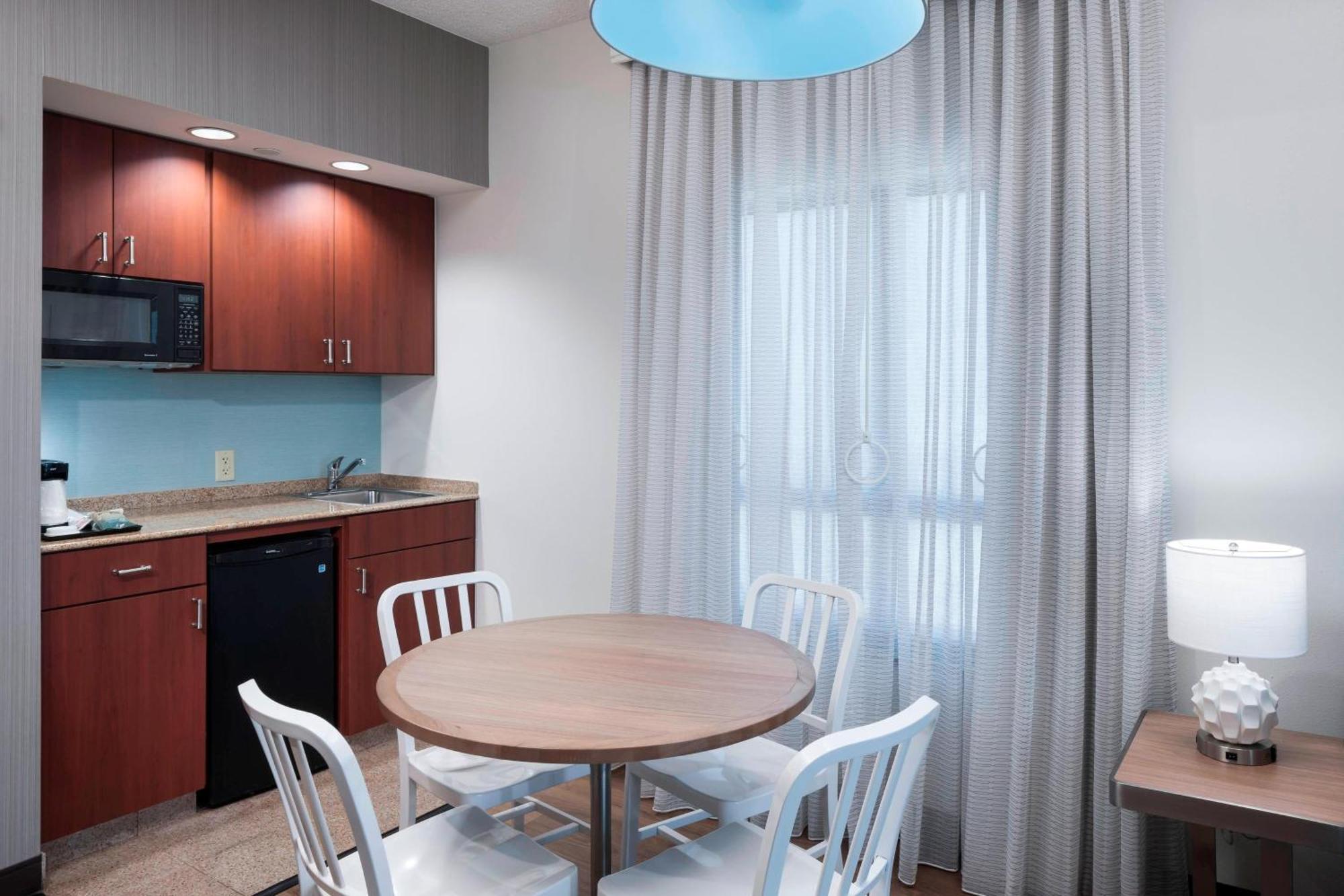 Courtyard Carolina Beach Oceanfront Esterno foto